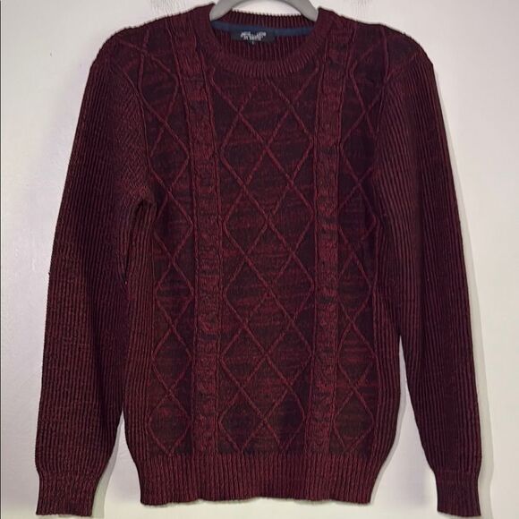 Red Crewneck Sweater with Argyle Pattern - Picture 4 of 6